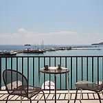 Strada Marina Hotel