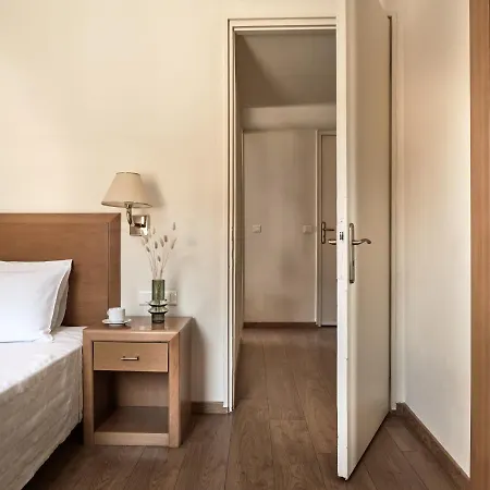 Strada Marina Hotel
