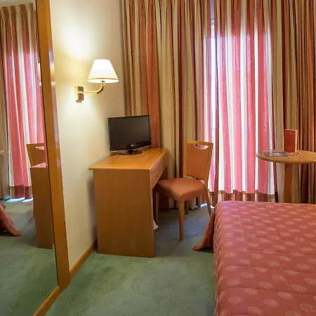 Strada Marina Hotel