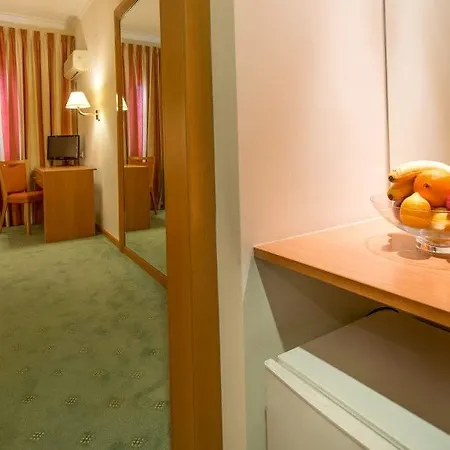 Strada Marina Hotel